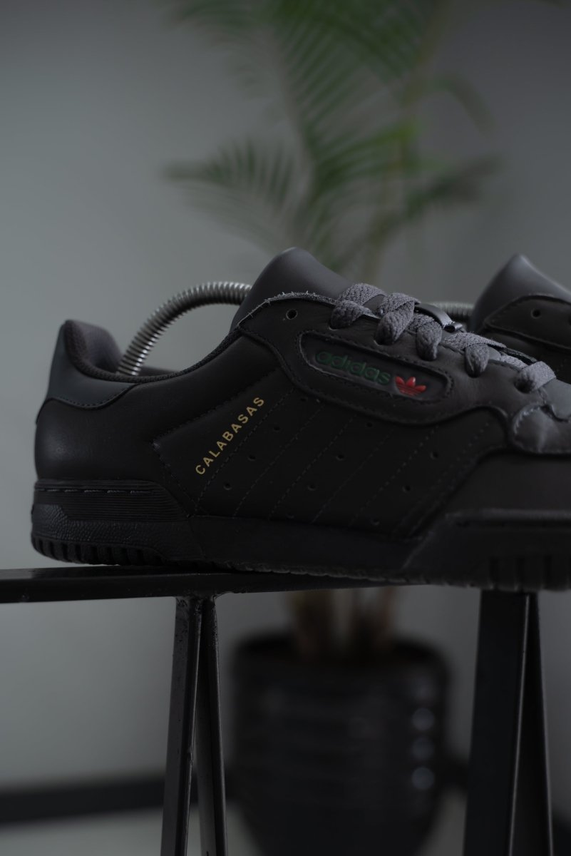 Adidas yeezy calabasas powerphase best sale