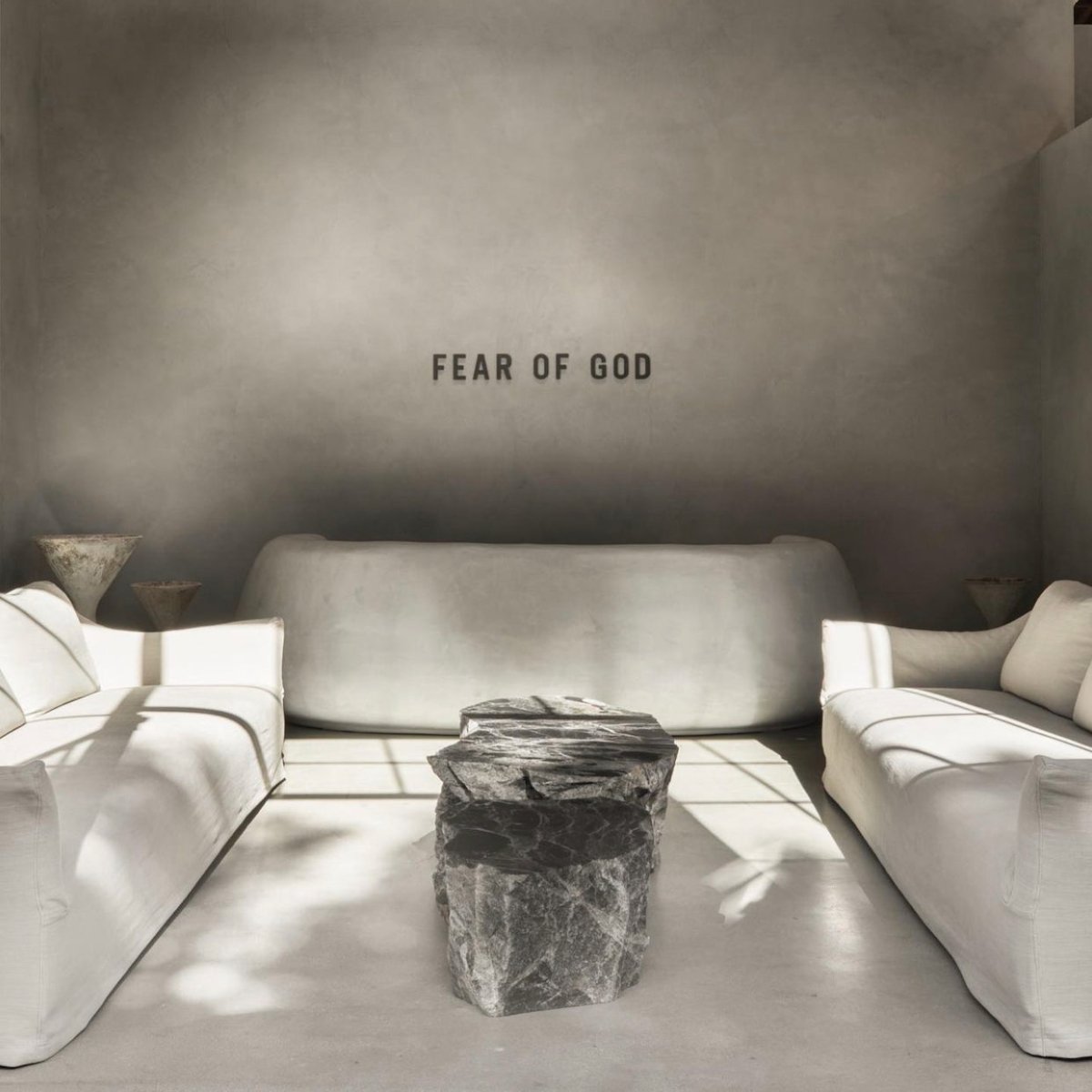 Fear of God - La Familia Street Culture