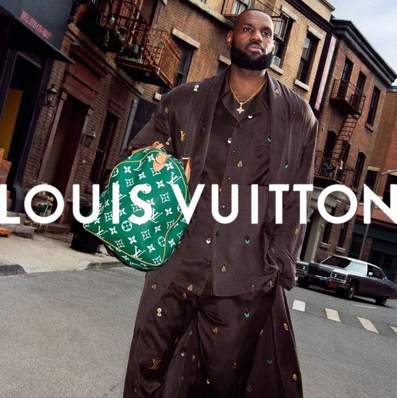 Louis Vuitton - La Familia Street Culture