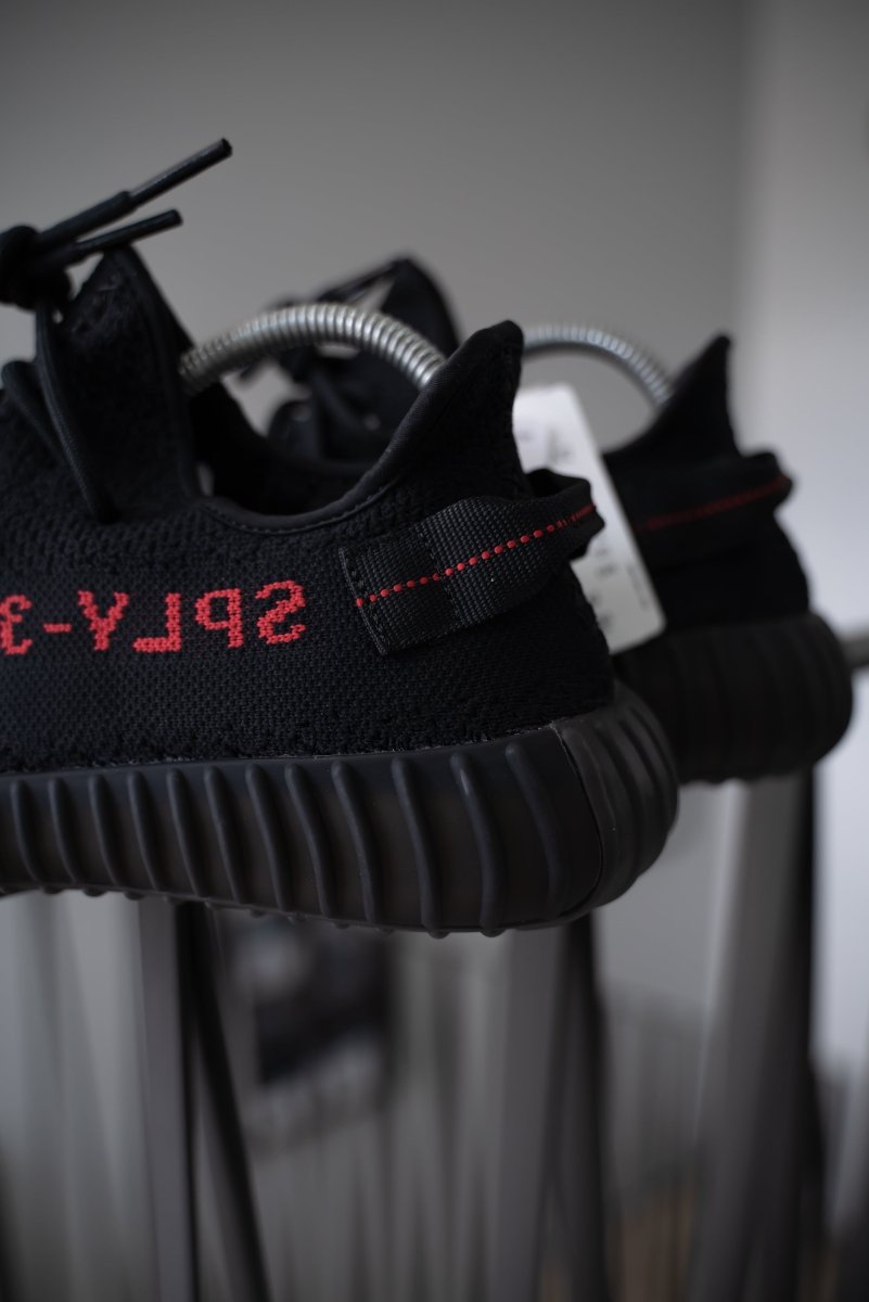 Adidas Yeezy Boost 350 V2 Bred - La Familia Street Culture - YEEZY