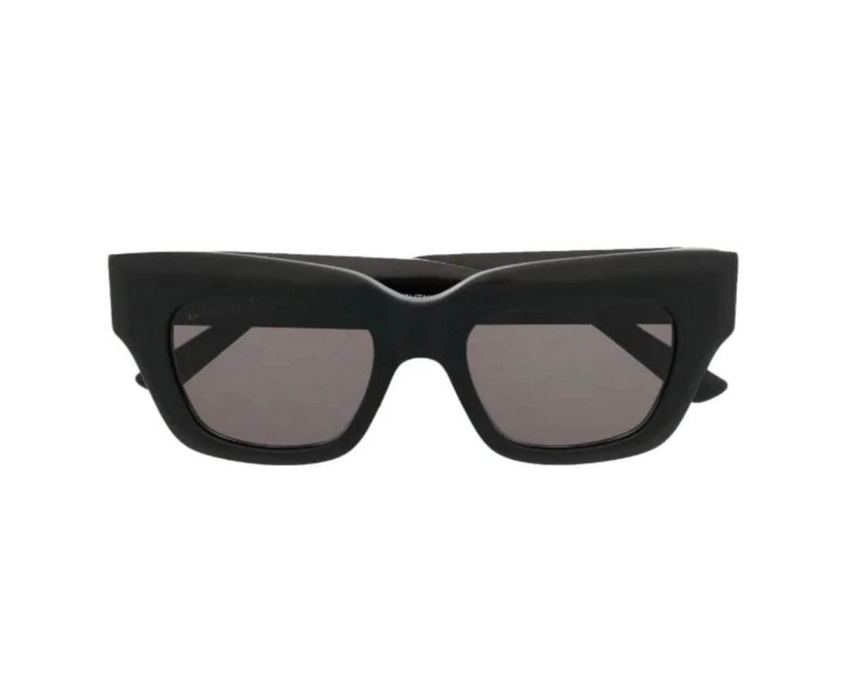 Balenciaga Logo- Plaque D-Frame Sunglasses - La Familia Street Culture - Balenciaga