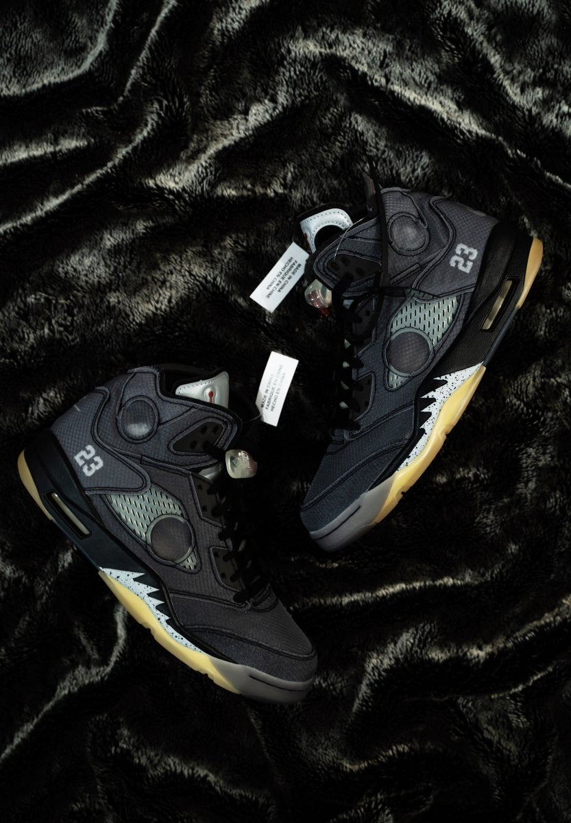 Jordan 5 Retro Off-White Black - La Familia Street Culture - Air Jordan