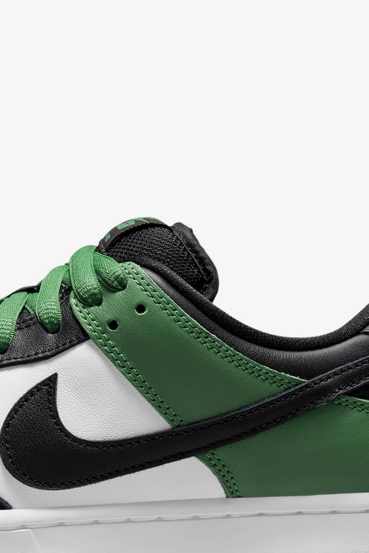 Nike SB Dunk Low Pro Black and Classic Green - La Familia Street Culture - Nike