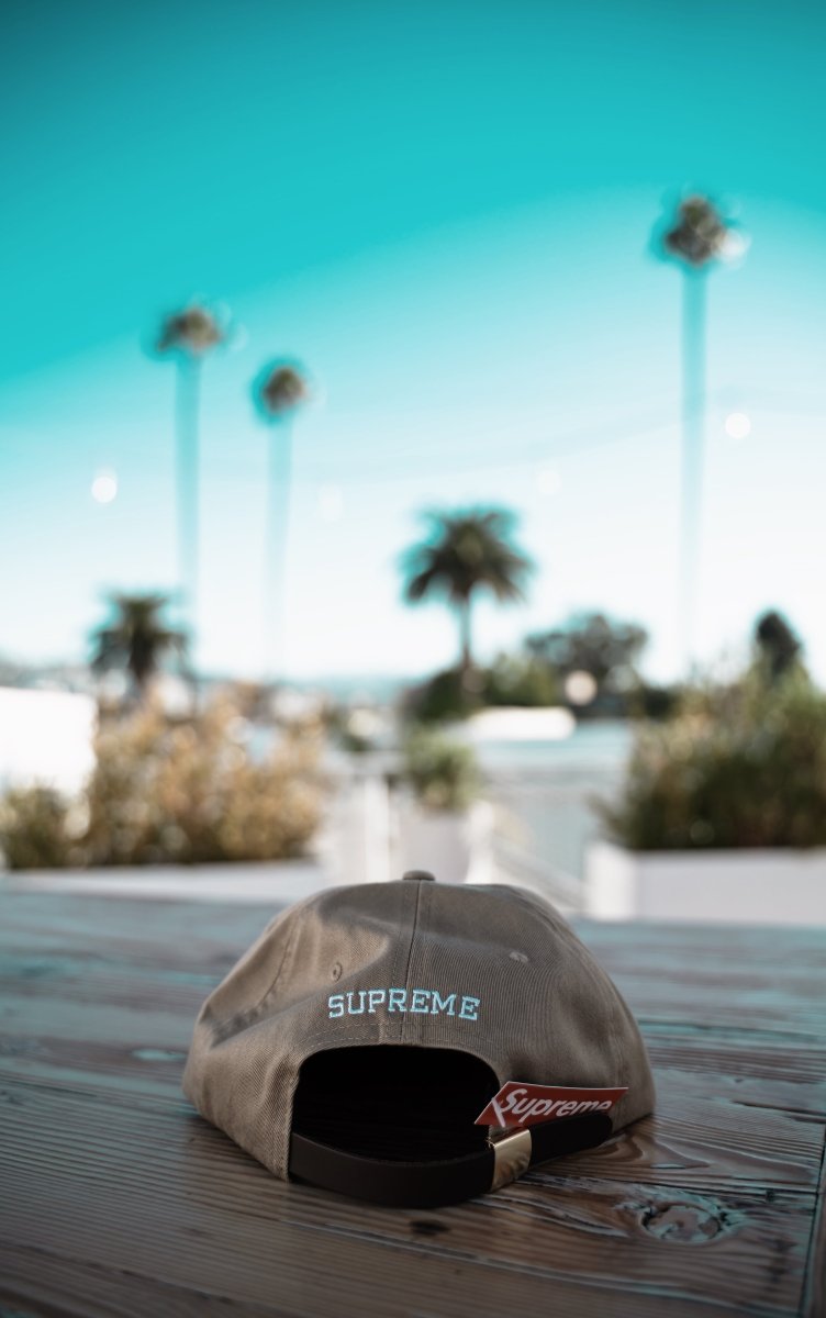 Supreme Chino twill gel S logo cap, tan - La Familia Street Culture - SUPREME